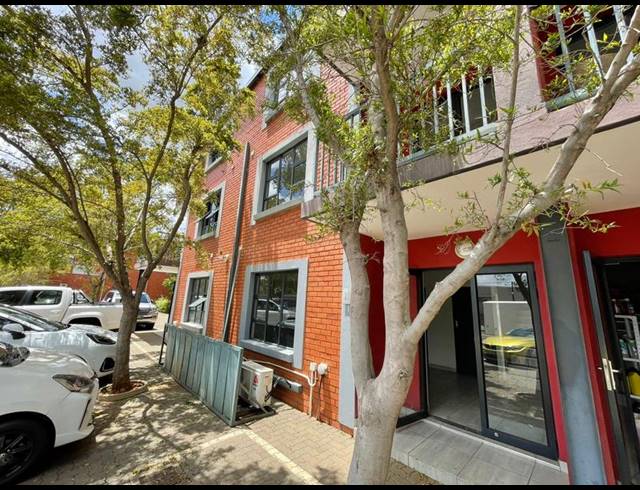 INDUSTRIAL PROPERTY TO RENT IN HENNOPSPARK